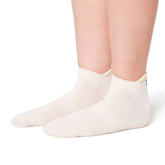 Pilates Low Rise Grip Socks - White