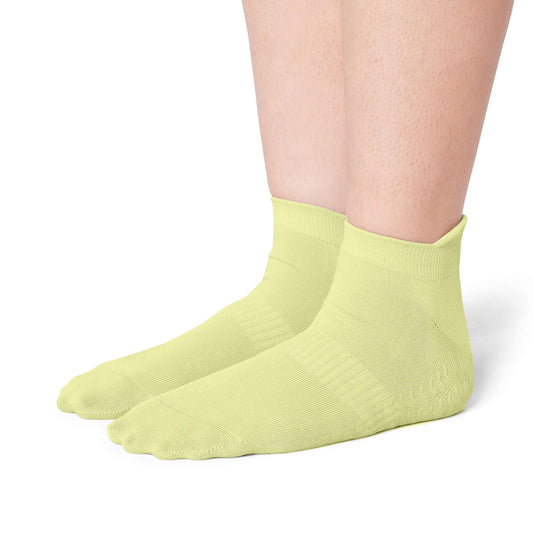Pilates Low Rise Grip Socks - Icterine Green