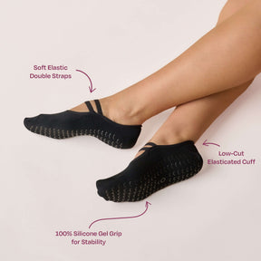 ÔWEAR Ballet Grip Socks in Black, view 4