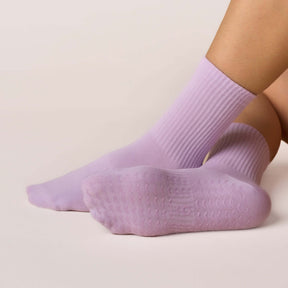 ÔWEAR Essentials Pilates Grip Socks in Lilac, view 3