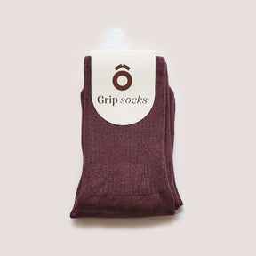ÔWEAR Essentials Pilates Grip Socks in Magenta, view 5