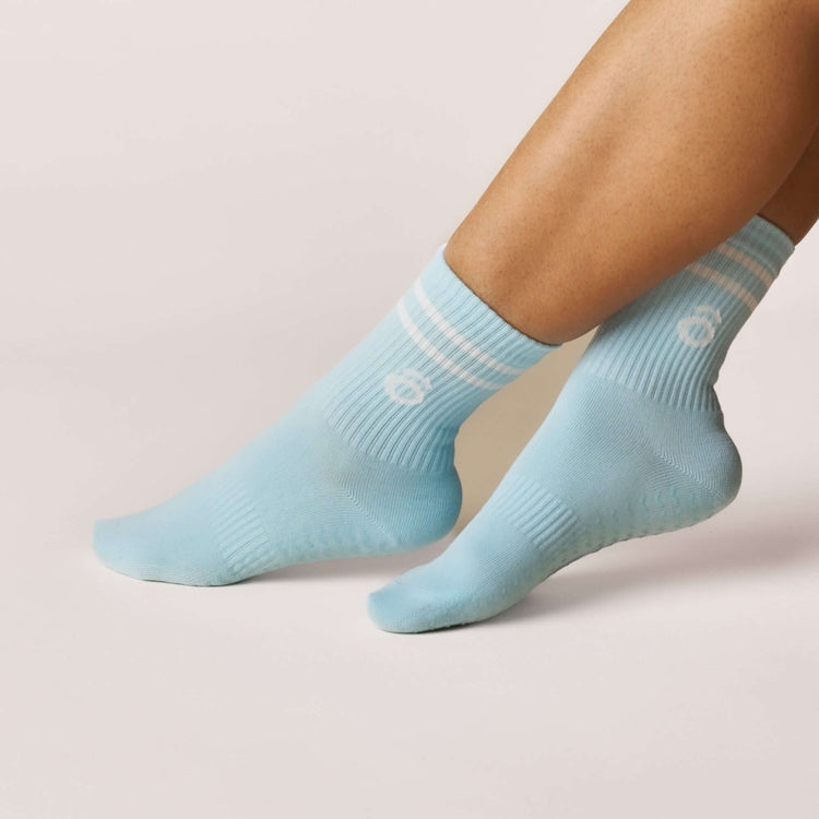 ÔWEAR Crew Sporty Stripes Pilates Grip Socks in Baby Blue