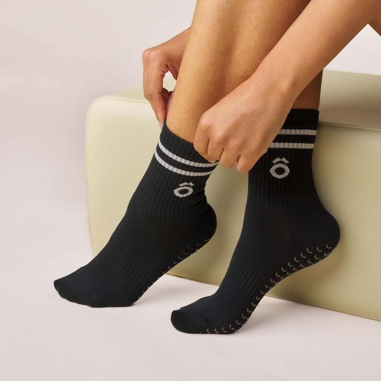 ÔWEAR Crew Sporty Stripes Pilates Grip Socks in Black, view 2