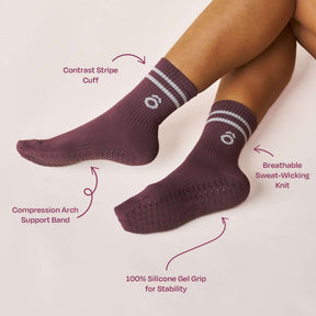 ÔWEAR Crew Sporty Stripes Pilates Grip Socks in Magenta, view 4