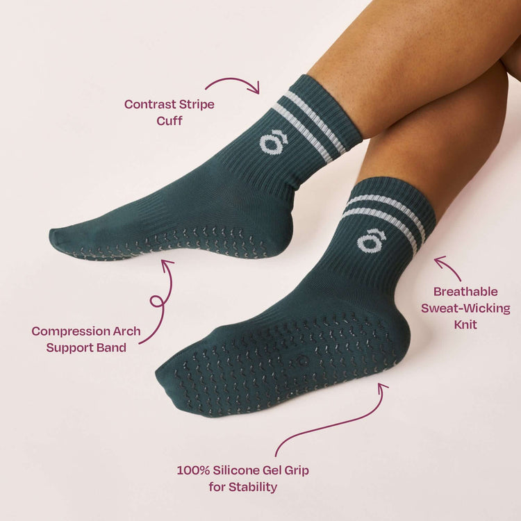 ÔWEAR Crew Sporty Stripes Pilates Grip Socks in Forest Green, view 4