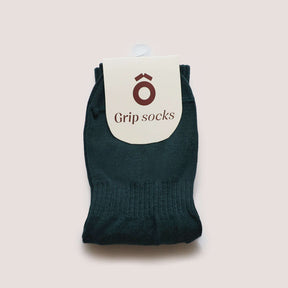 ÔWEAR Essentials Pilates Grip Socks in Forest Green, view 5
